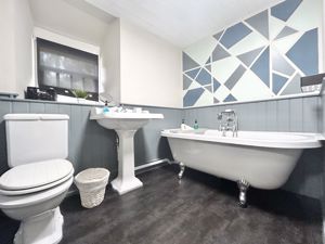 Photo 23- click for photo gallery